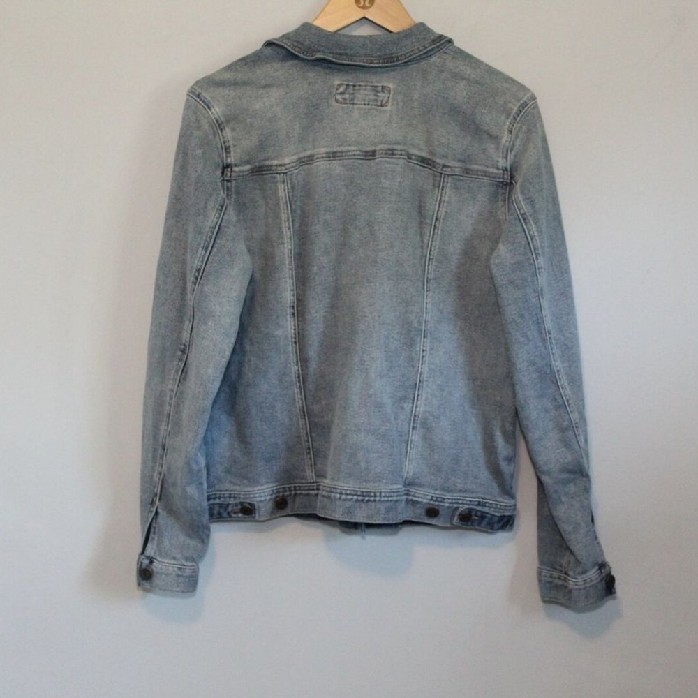 Maurices Vintage Destructed Denim Jacket H11503 - Picture 8 of 12
